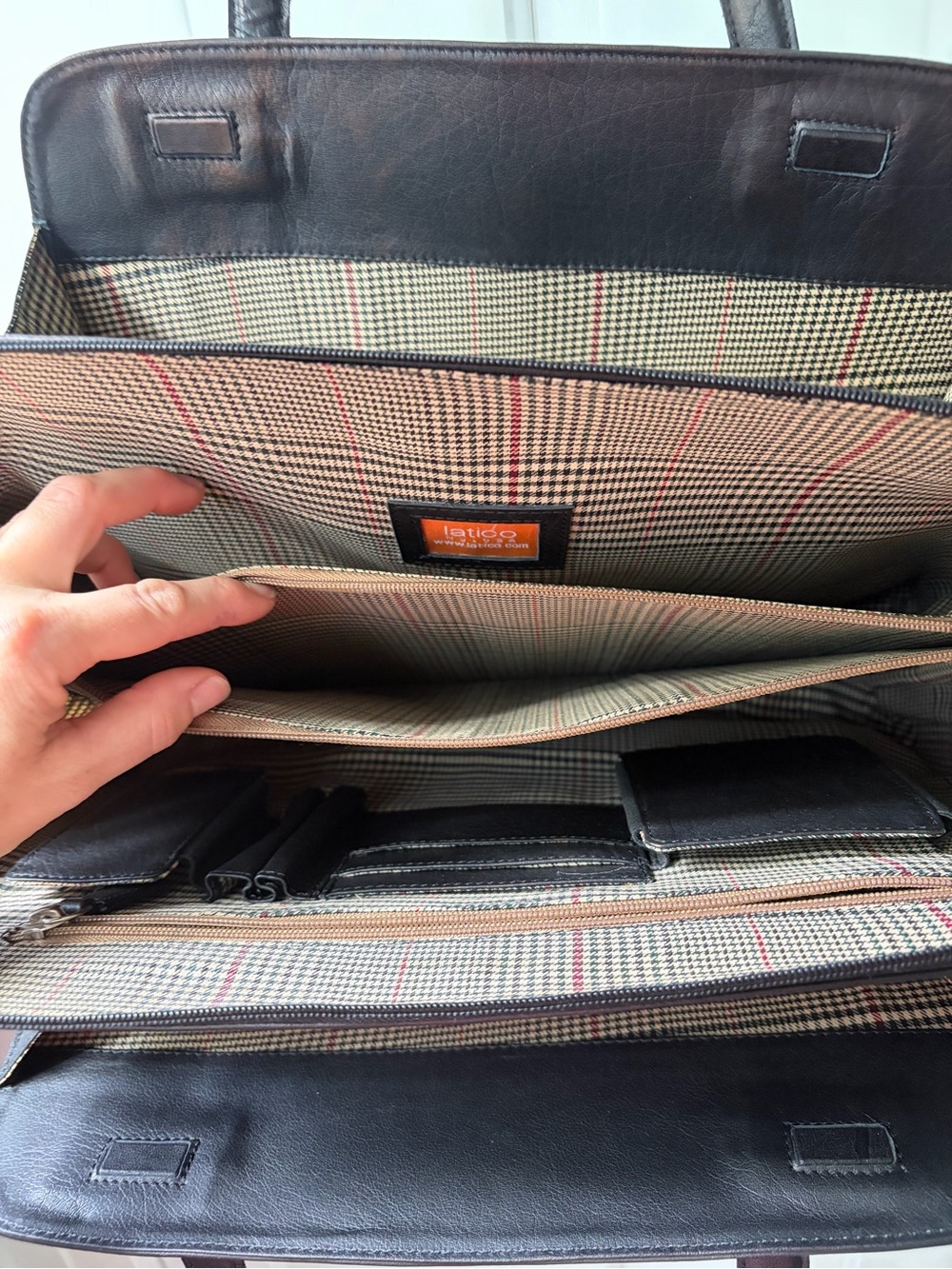 Latico Black Leather Business Case, Lap top carrier, structured purse, tote bag - Picture 3 of 14